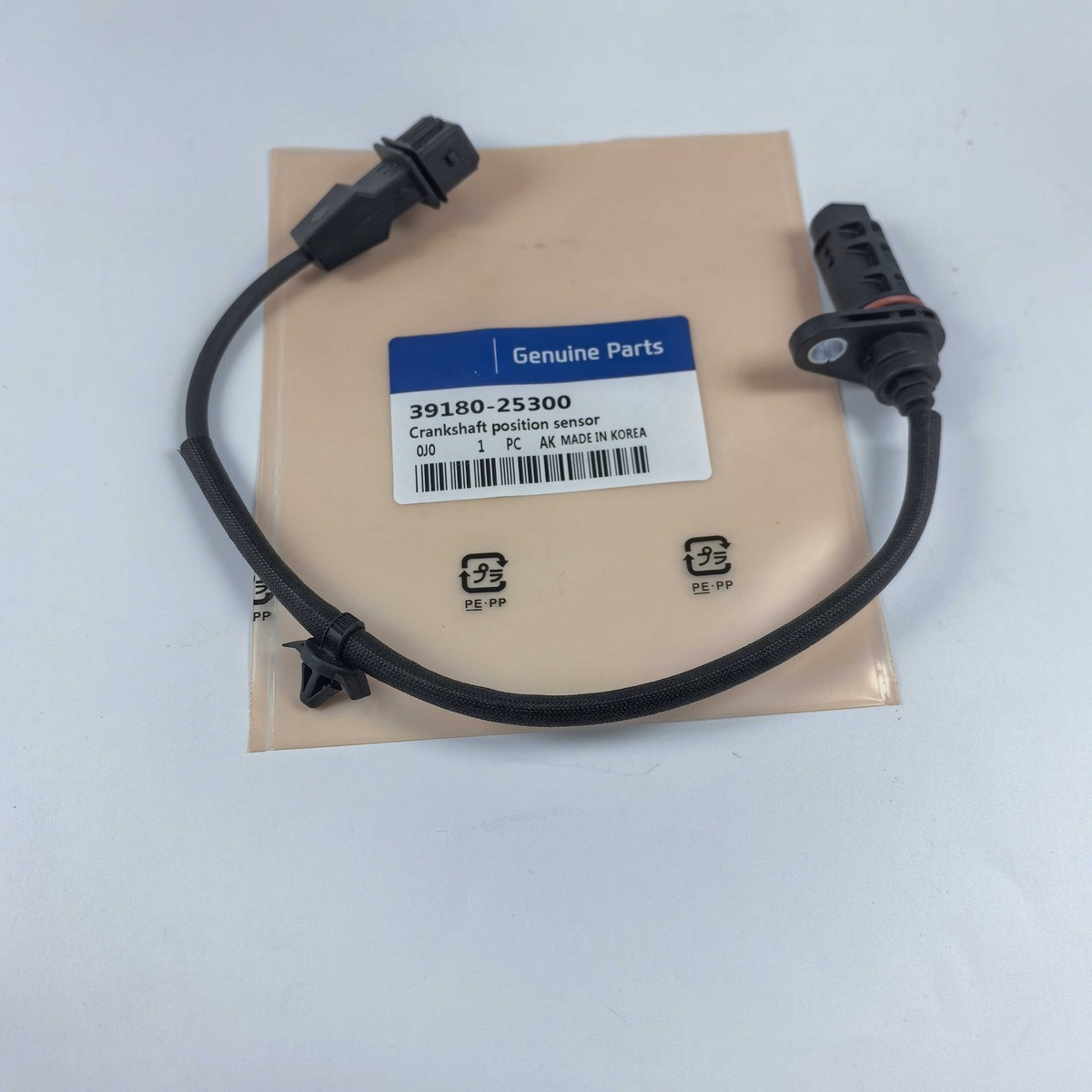 Cảm Biến Trục Cơ Kia Carens / rondo Mã phụ tùng 3918025300