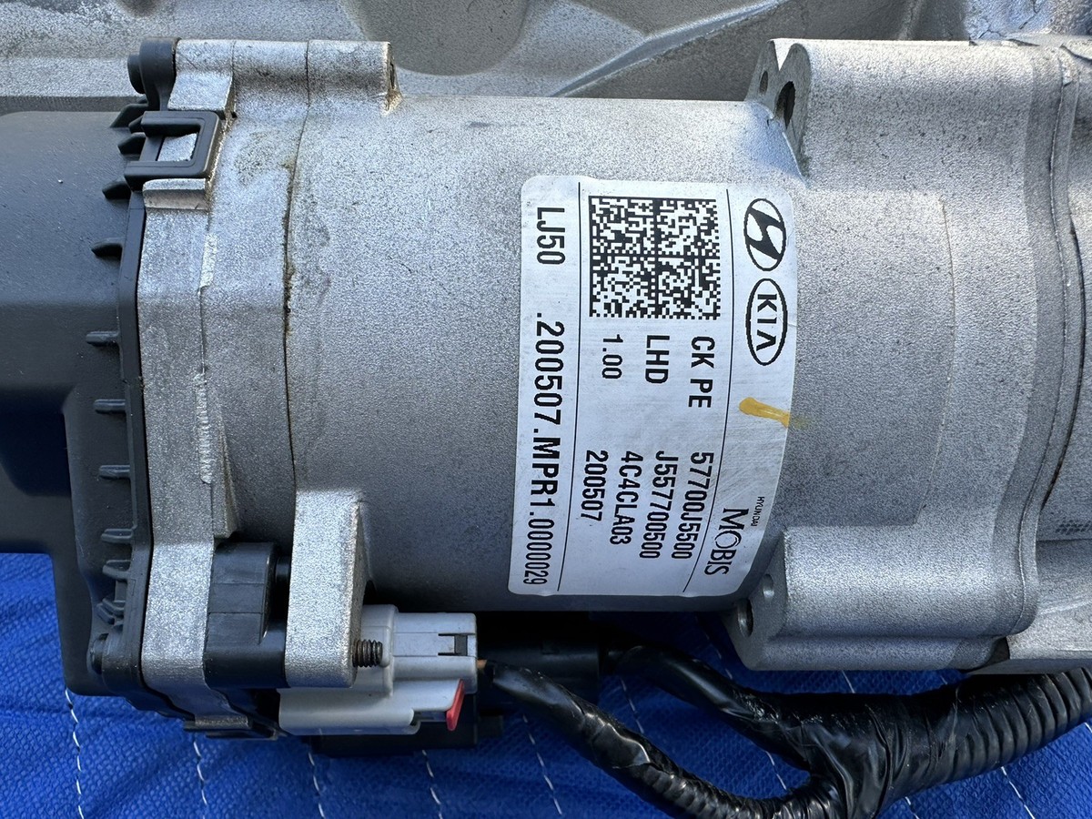 Thước Lái Trợ Lực Dầu Kia Carens / rondo Mã phụ tùng 577101D500