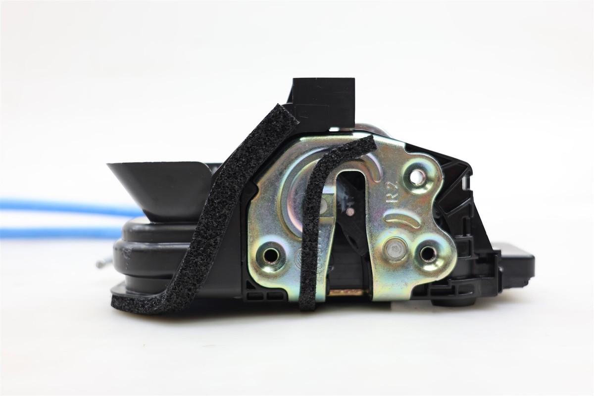 Ổ Khóa Ngậm Cánh Cửa Trước Phải Kia Rio Mã phụ tùng 81320H8040