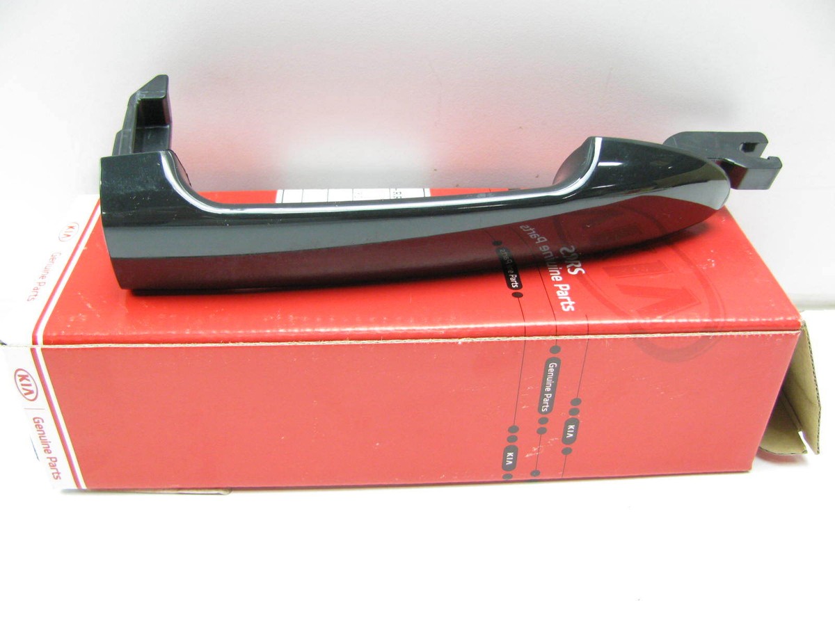 Tay Mở Cửa Ngoài Phải Kia Forte / Cerato Mã phụ tùng 836602F000