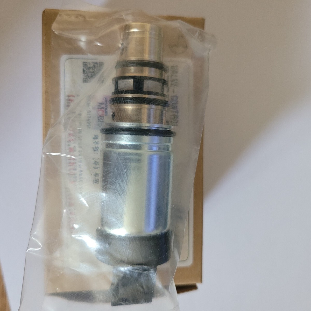 Van Đuôi Lốc Điều Hòa Kia Sorento OEM 976742S000