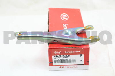 Càng Cua Bi Tê Kia Forte / Cerato Mã phụ tùng 4143023200