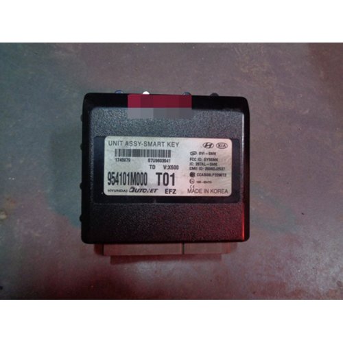 Hộp Điều Khiển Chìa Khóa Thông Minh Kia Forte / Cerato Mã phụ tùng 954101m100