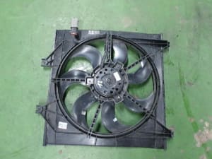Quạt Két Nước Kia Morning / Picanto Mã phụ tùng 2538007560