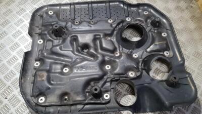 Nắp Trang Trí Động Cơ Kia Carens / rondo Mã phụ tùng 2924027400