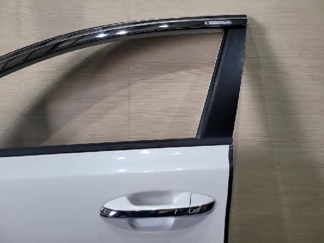 Cánh Cửa Trước Trái Kia Optima / k5 Mã phụ tùng 76003d4000