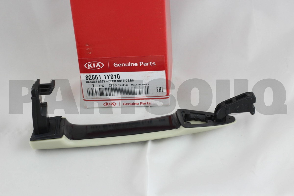 Tay Mở Cửa Ngoài Phải - Có Mạ Kia Morning / Picanto Mã phụ tùng 826611Y200CR
