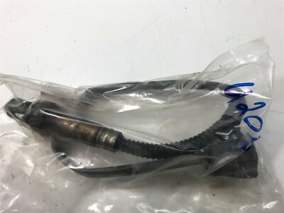 Cảm Biến Oxy 2.5L Kia Carnival Mã phụ tùng 392103Y160