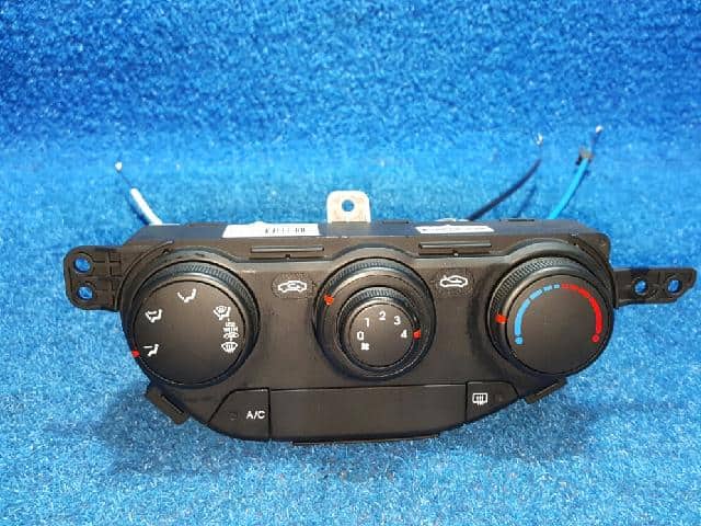 Cụm Công Tắc Điều Khiển Điều Hòa Kia Morning / Picanto Mã phụ tùng 972501y050