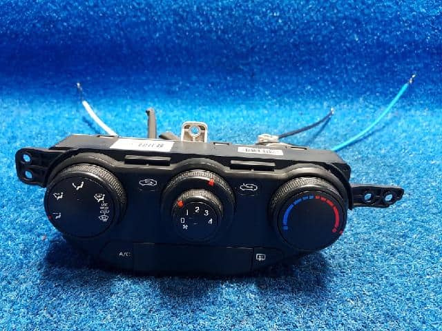 Cụm Công Tắc Điều Khiển Điều Hòa Kia Morning / Picanto Mã phụ tùng 972501y050