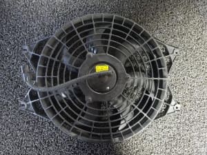 Két Nước At Kia Sorento Mã phụ tùng 253103E910