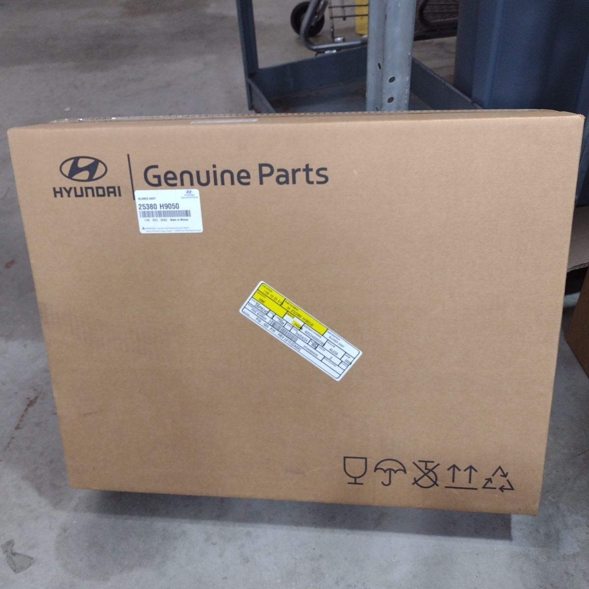 Quạt Két Nước Kia koup OEM 253802H150