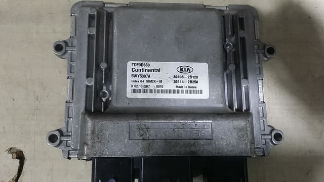Hộp Đen Kia Morning / Picanto Mã phụ tùng 3911002na5