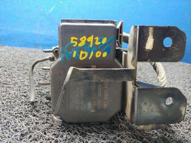 Cụm Điều Khiển Abs Kia Carens / rondo Mã phụ tùng 589201d100