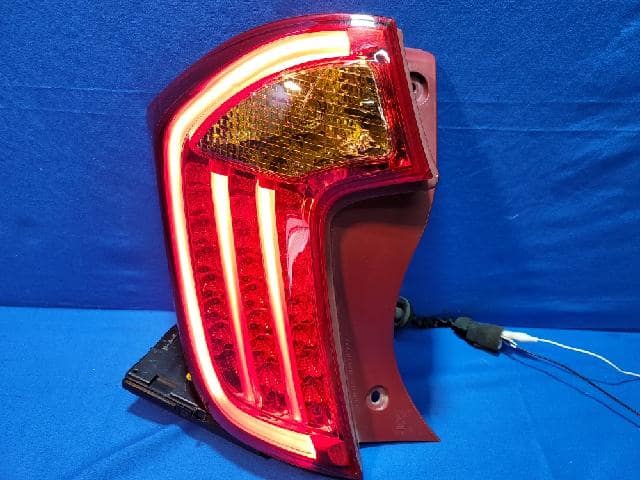 Đèn Hậu Trái - Có Led Kia Morning / Picanto Mã phụ tùng 924011Y300