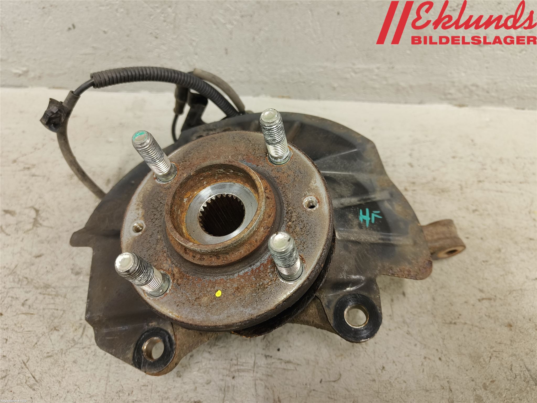 Trụ Lái Phải Kia Rio Mã phụ tùng 51716h8000