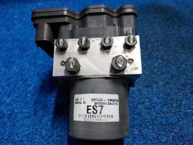 Cụm Điều Khiển Abs Kia Forte / Cerato Mã phụ tùng 589201M650