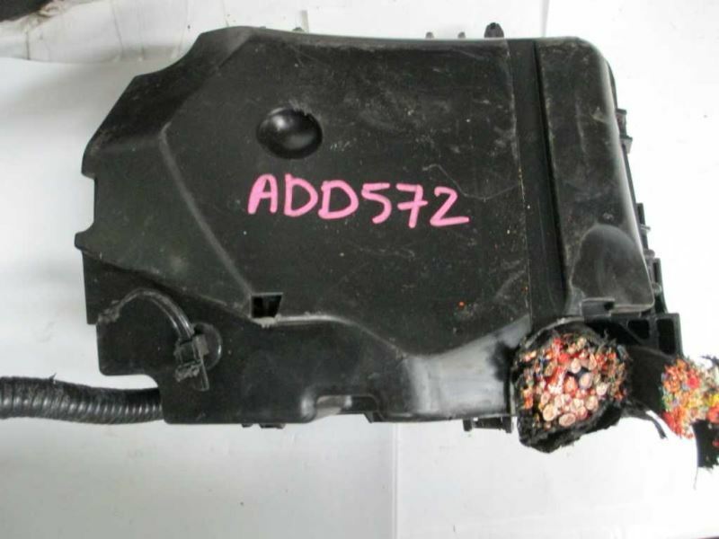 Đế Hộp Cầu Chì Kia K3 Mã phụ tùng 919503x510