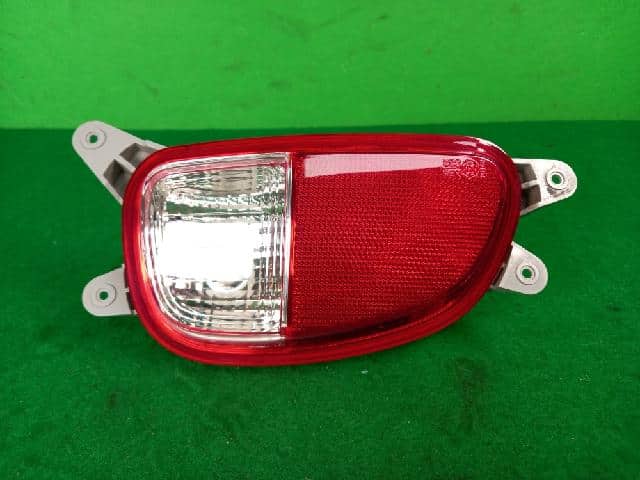 Đèn Phản Quang Cản Sau Trái Kia Morning / Picanto Mã phụ tùng 924151Y100
