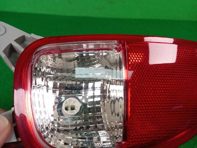 Đèn Phản Quang Cản Sau Trái Kia Morning / Picanto Mã phụ tùng 924151Y100