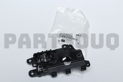 Tay Mở Cửa Trong Trái Kia K3 Mã phụ tùng 82610a7010cr