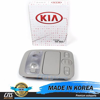 Công Tắc Đèn Trần Có Cửa Sổ Trời Kia Carnival Mã phụ tùng 928104D060QW