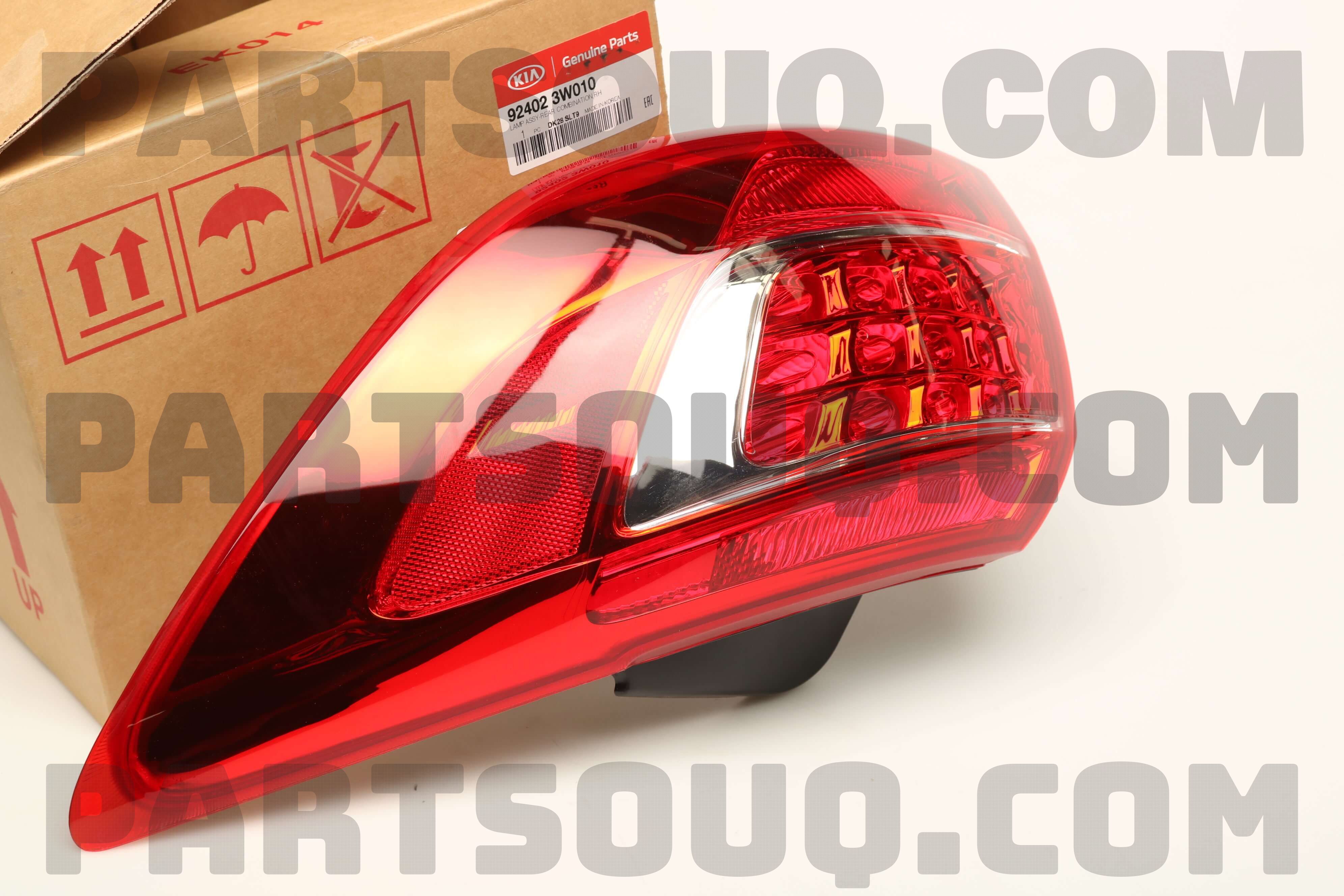 Đèn Hậu Miếng Ngoài Phải Kia Sportage Mã phụ tùng 924023w010