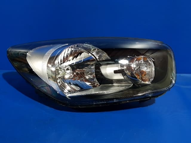 Đèn Pha Phải Có Lăng Téc Kia Morning / Picanto Mã phụ tùng 921021y001
