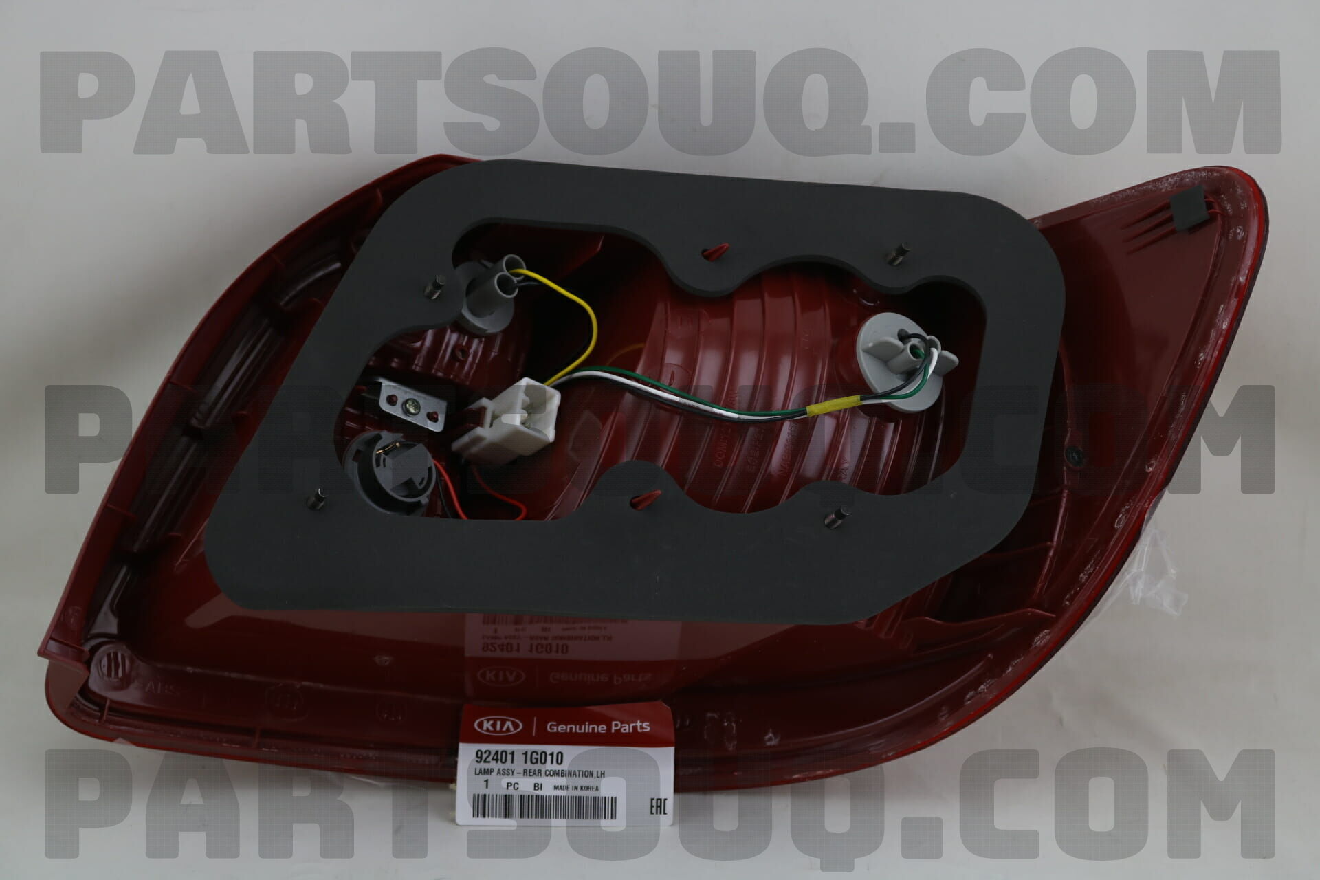 Đèn Hậu Miếng Ngoài Trái Kia Rio Mã phụ tùng 924011g010