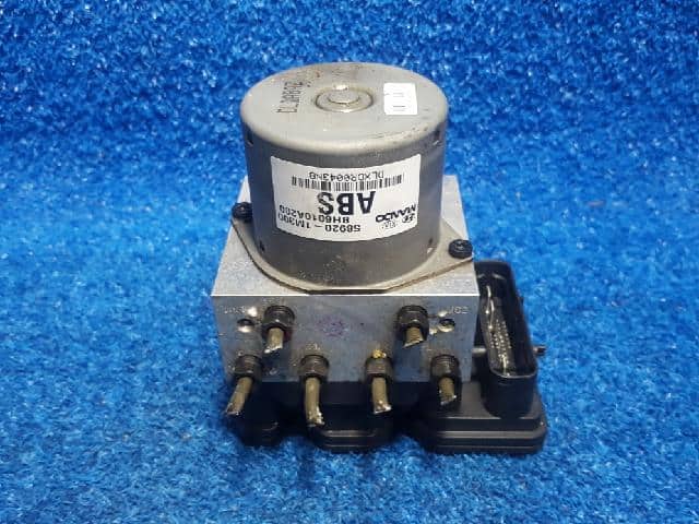 Cụm Điều Khiển Abs Kia Forte / Cerato OEM 589201M300-MANDO