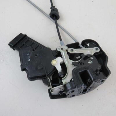 Ổ Khóa Ngậm Cửa Sau Phải Kia Carens / rondo Mã phụ tùng 814201D010