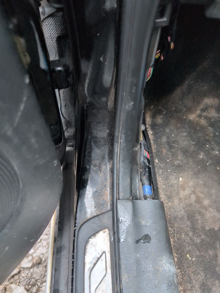 Gioăng Cánh Cửa Trước Trái Kia Sorento Mã phụ tùng 821302P000