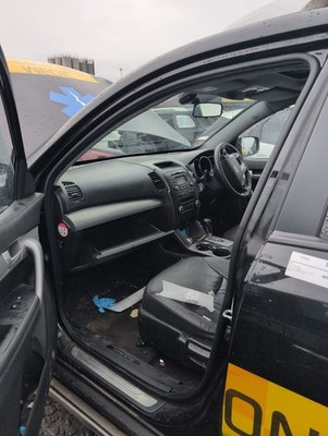 Gioăng Cánh Cửa Trước Trái Kia Sorento Mã phụ tùng 821302P000