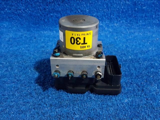 Cụm Điều Khiển Abs Kia Carens / rondo Mã phụ tùng 589201d500