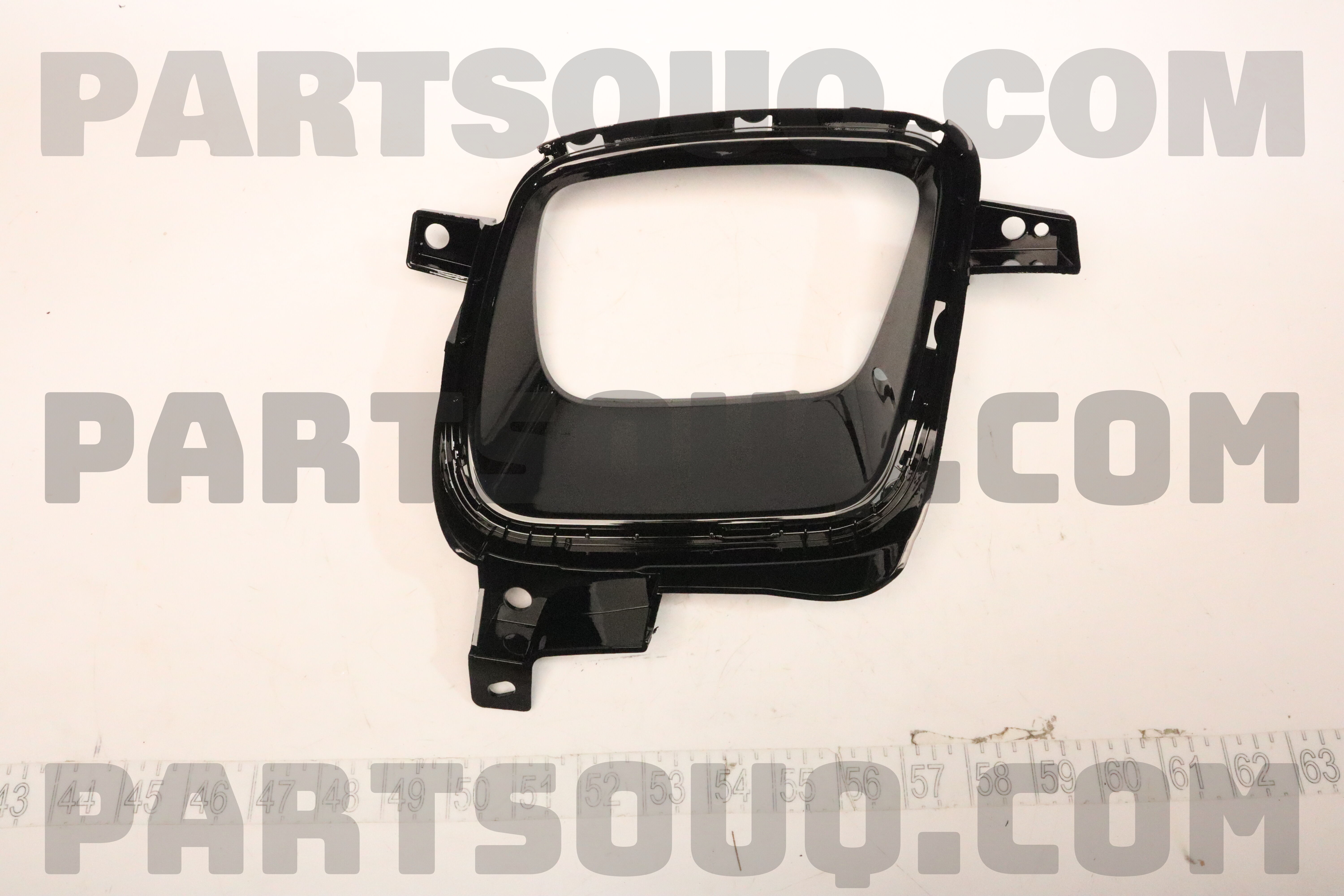 Ốp Đèn Gầm Phải Kia Grand Sedona Mã phụ tùng 86528a9000