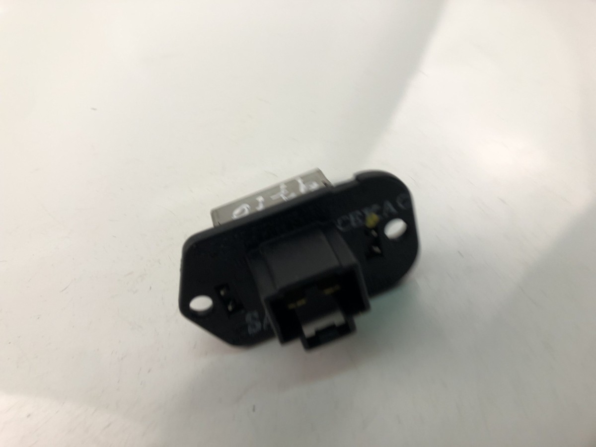 Biến Trở Quạt Điều Hòa Kia Morning / Picanto Mã phụ tùng 9703507000