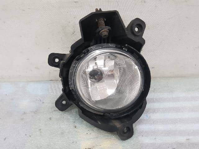 Đèn Gầm Phải Kia Carens / rondo Mã phụ tùng 922021D050