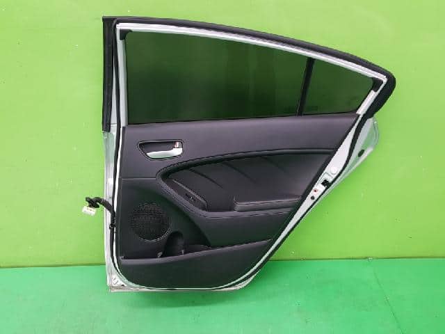 Cánh Cửa Sau Phải Kia K3 Mã phụ tùng 77004A7000