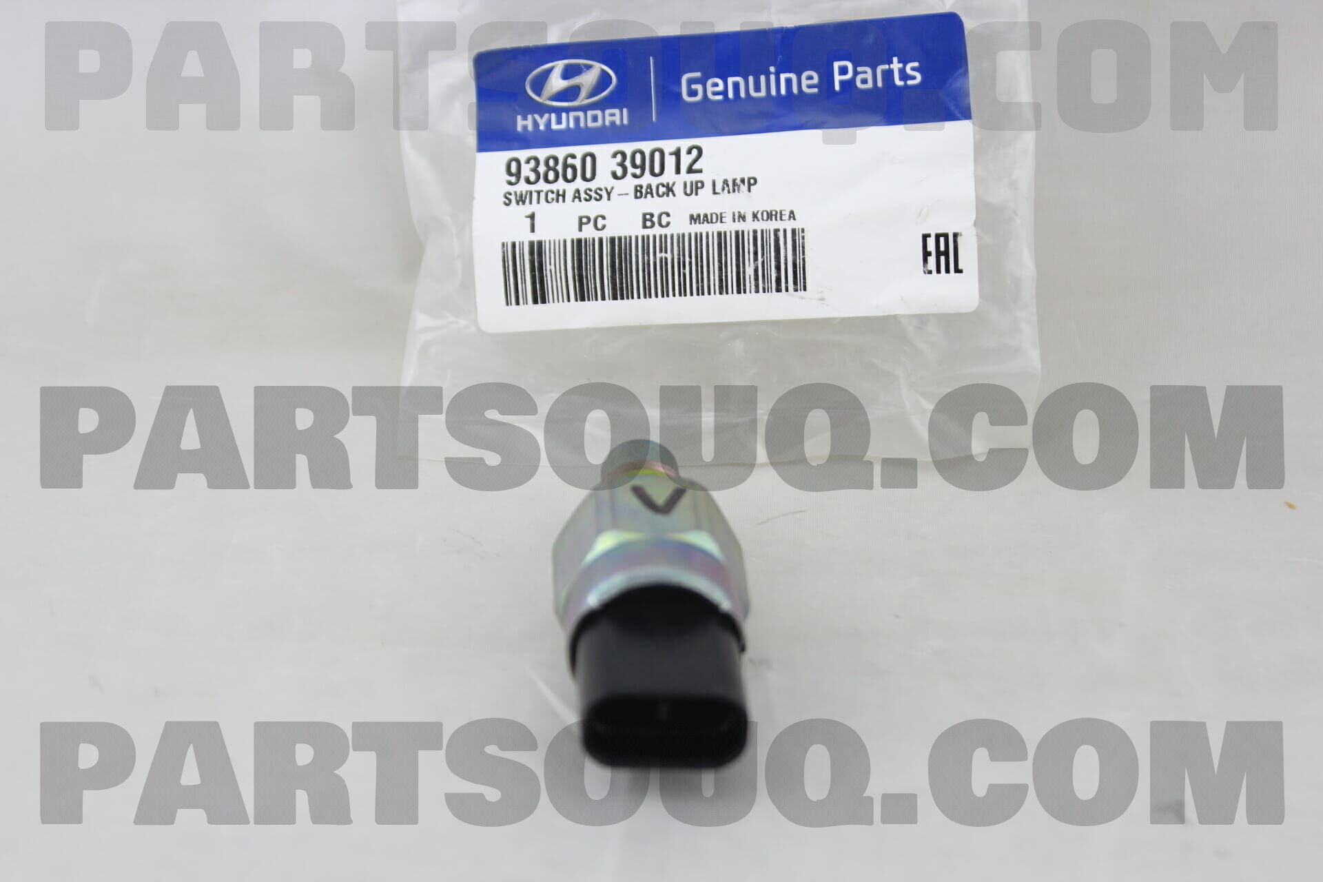 Công Tắc Đèn Lùi Kia Carens / rondo Mã phụ tùng 9386039012