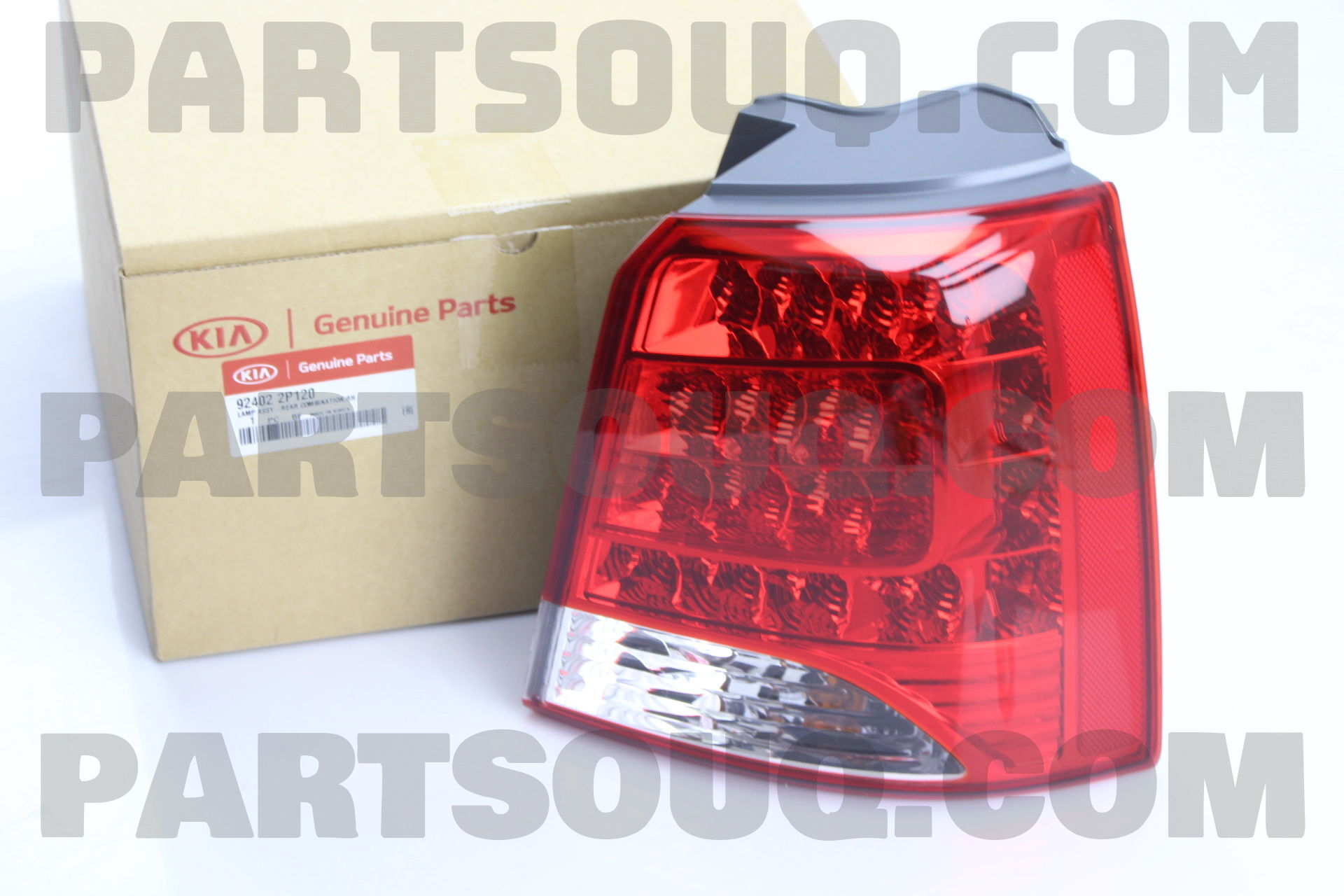 Đèn Hậu Miếng Ngoài Phải Kia Sorento Mã phụ tùng 924022p120