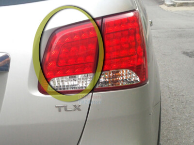 Đèn Hậu Miếng Trong Phải Kia Sorento Mã phụ tùng 924062P100