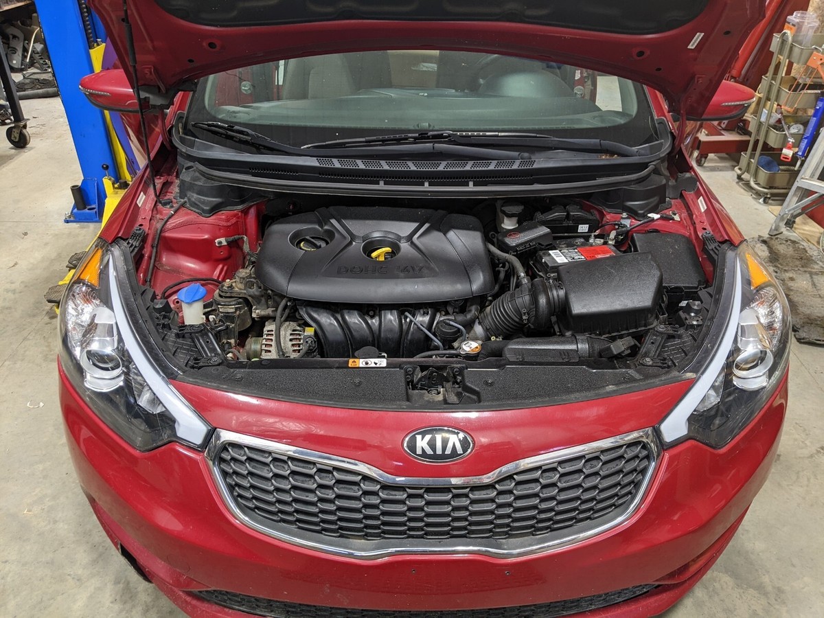 Chắn Bùn Gầm Máy Trái Kia K3 Mã phụ tùng 29130A7000