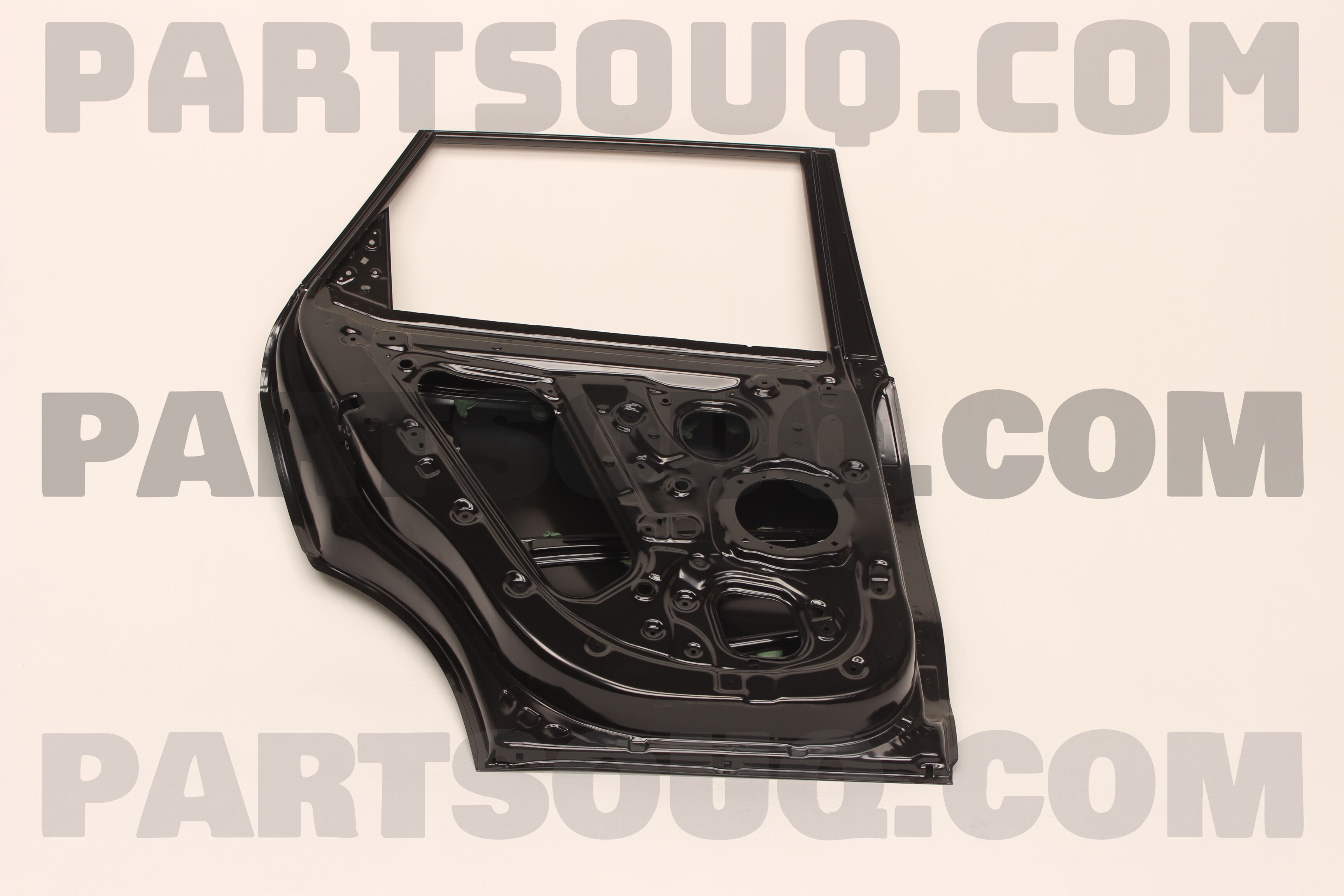 Cánh Cửa Sau Trái Kia Forte / Cerato Mã phụ tùng 77003m6000