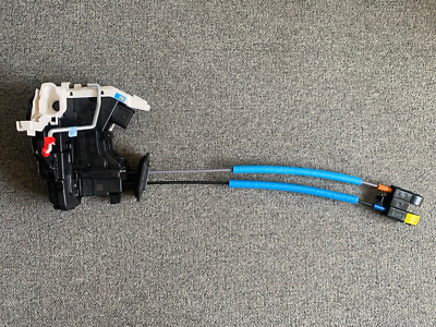 Ổ Khóa Ngậm Cánh Cửa Trước Trái Kia Forte / Cerato Mã phụ tùng 81310M6030