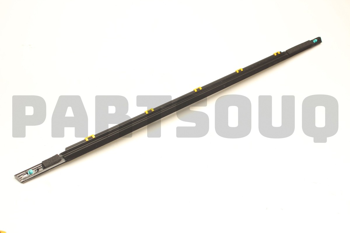 Nẹp Chân Kính Cánh Cửa Ngoài Sau Trái Kia Forte / Cerato Mã phụ tùng 83210M6010