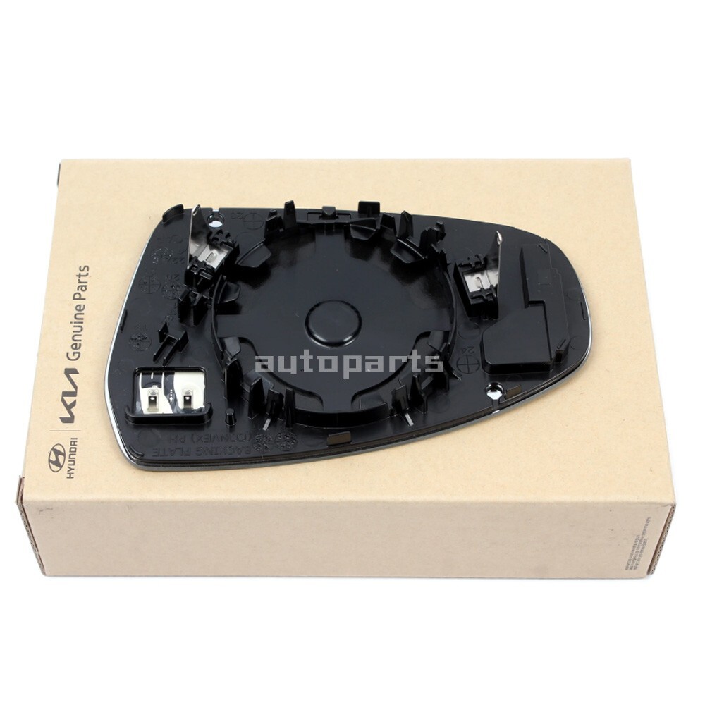 Mặt Gương Chiếu Hậu Phải Kia Forte / Cerato Mã phụ tùng 87621m6040