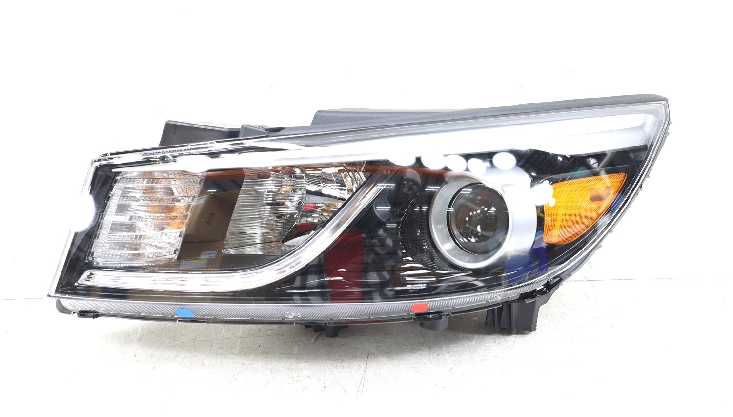 Đèn Pha Trái Kia Grand Sedona Mã phụ tùng 92101A9090