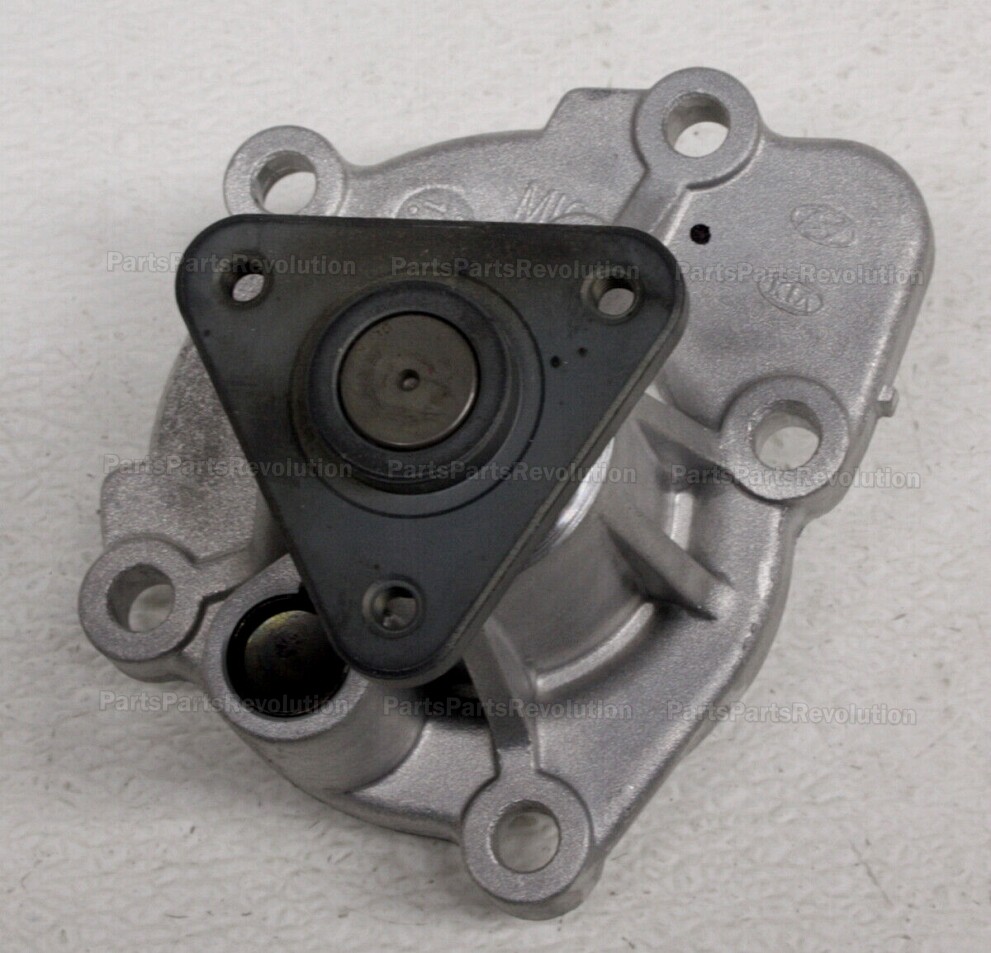 Bơm Nước Động Cơ Kia Carens / rondo OEM 251102G000