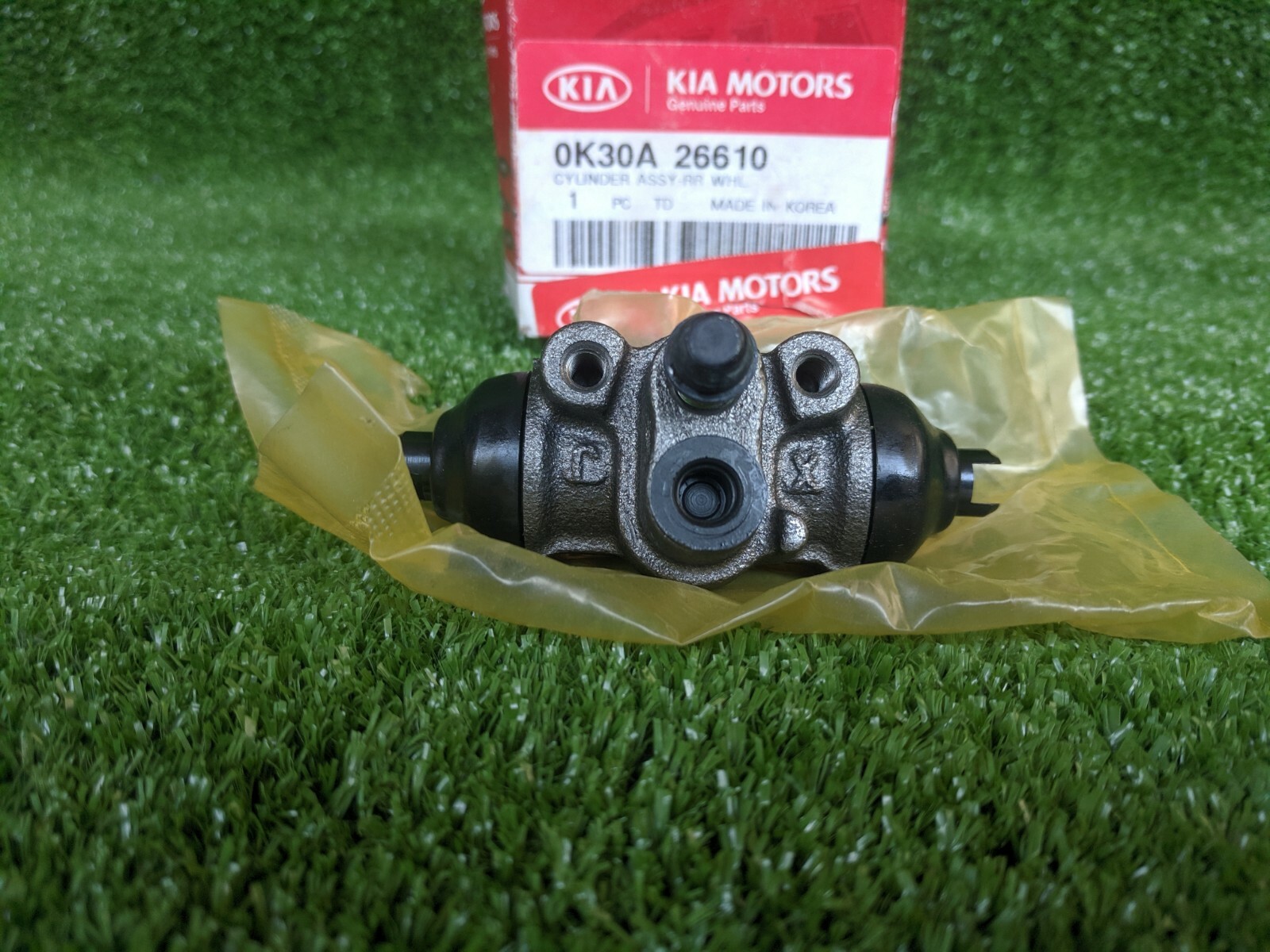 Xy Lanh Phanh Sau Kia Spectra Mã phụ tùng 0K30A26610