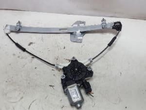 Compa Nâng Hạ Kính Cánh Cửa Sau Phải Kia Morning / Picanto Mã phụ tùng 8340107011